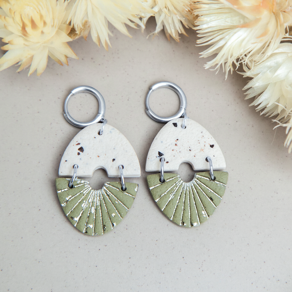 Ohrringe "Silver Autumn" Salbeigrün & Beige Brew