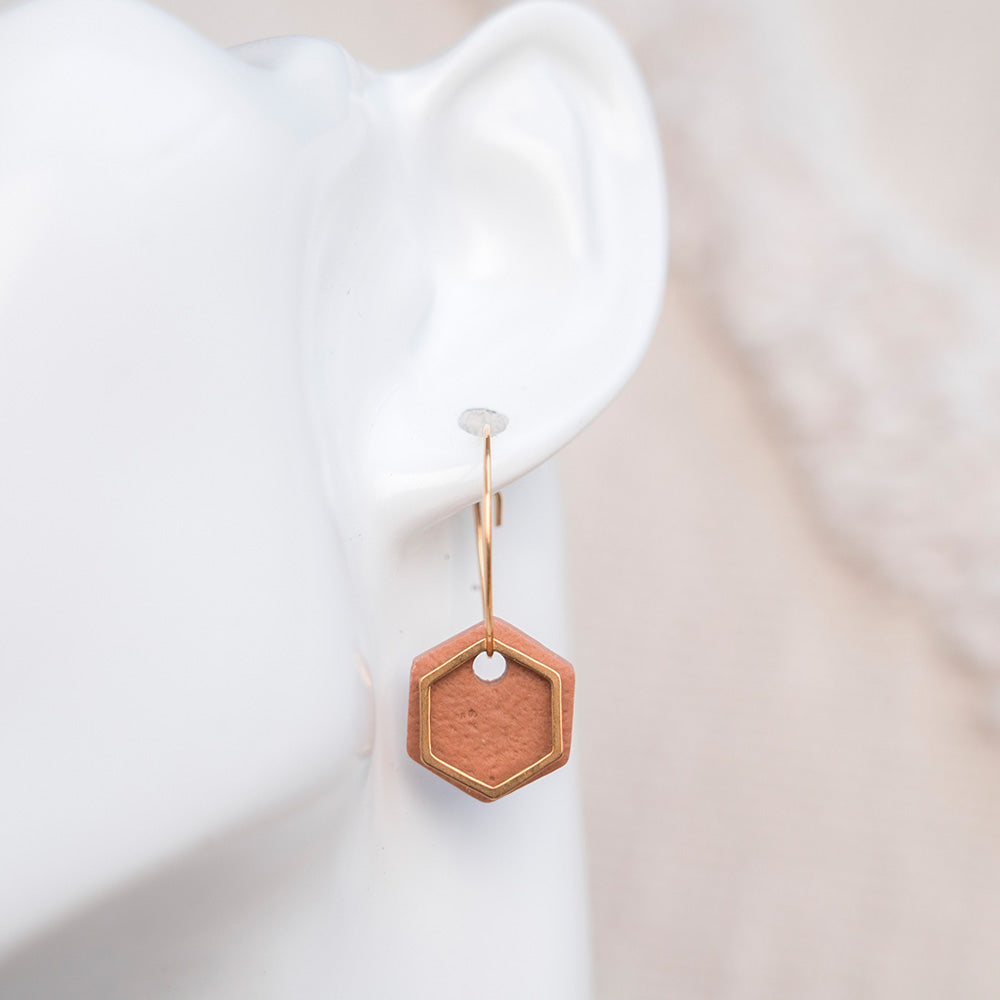 Ohrringe Creolen "Hexa" - Haselnuss