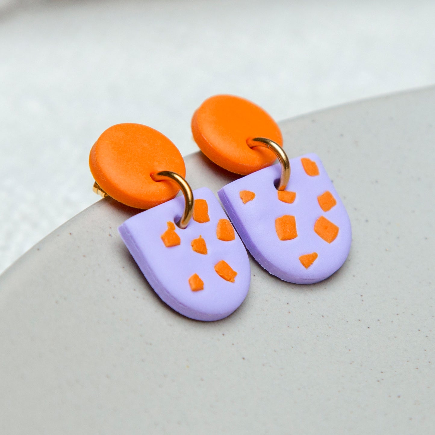 Ohrringe "Color Pop" - Stecker, orange & flieder - Terrazzo I