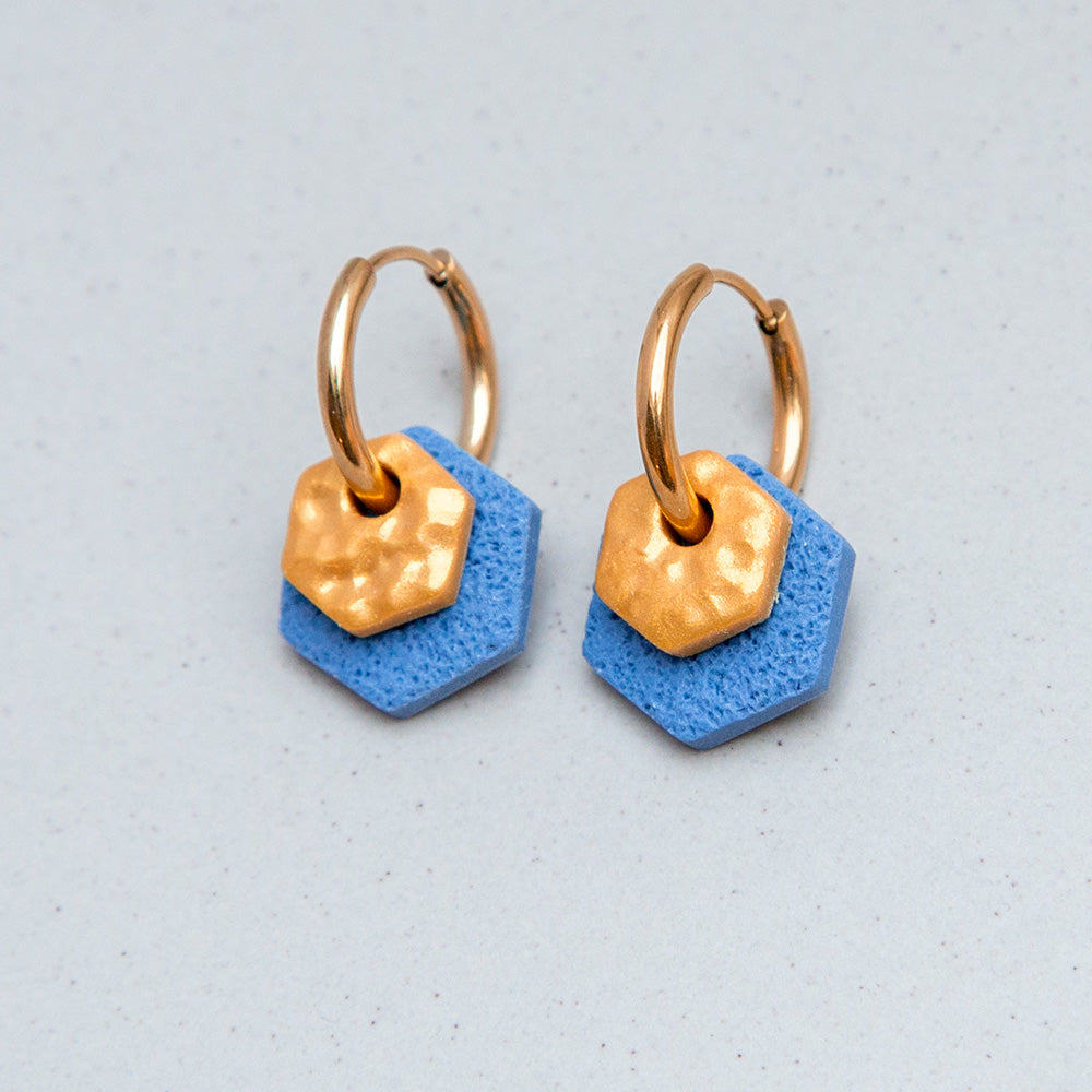 Ohrringe Creolen "Gold & Eisblau" Hexagon