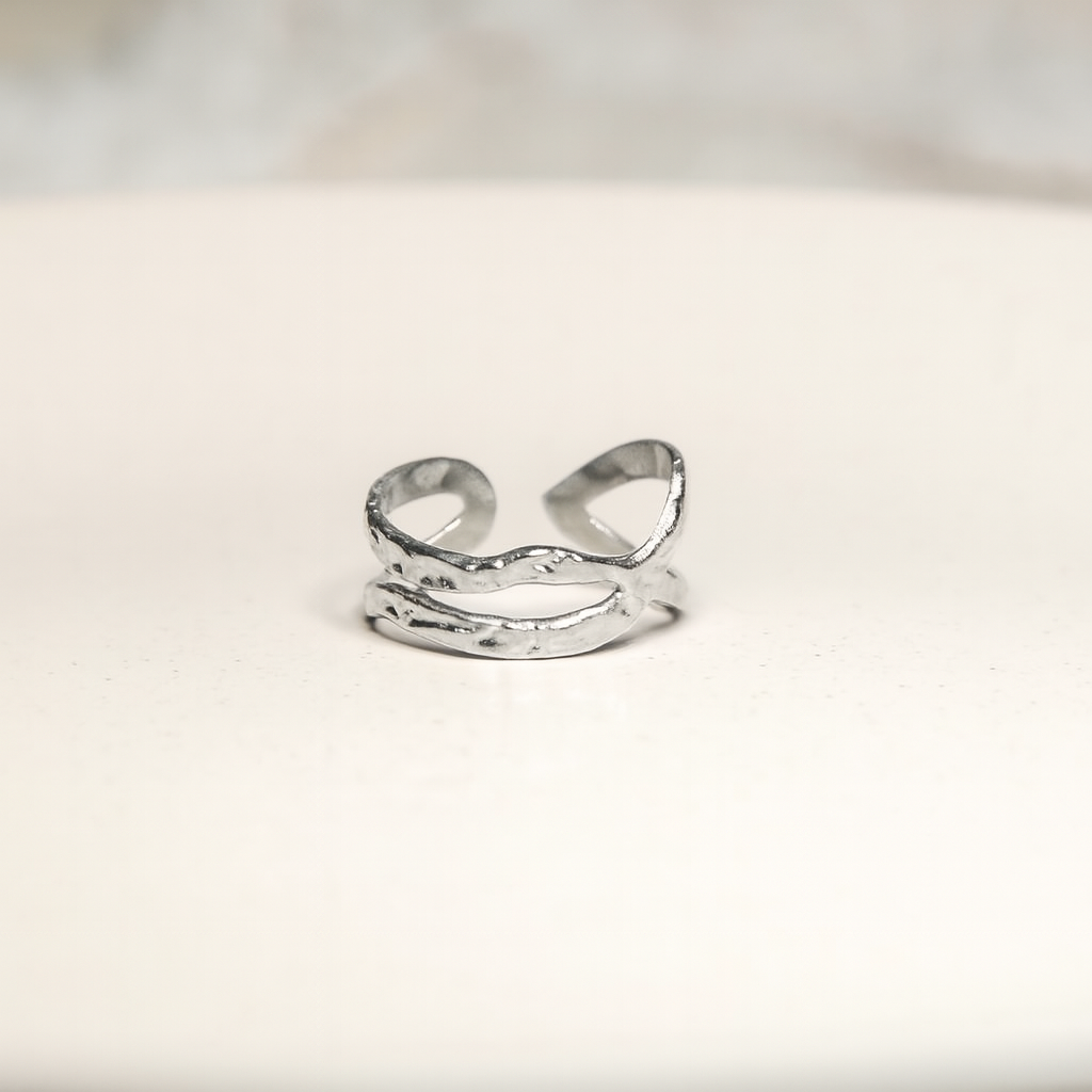 Ring Hammerschlag-Optik - größenverstellbar silberfarben