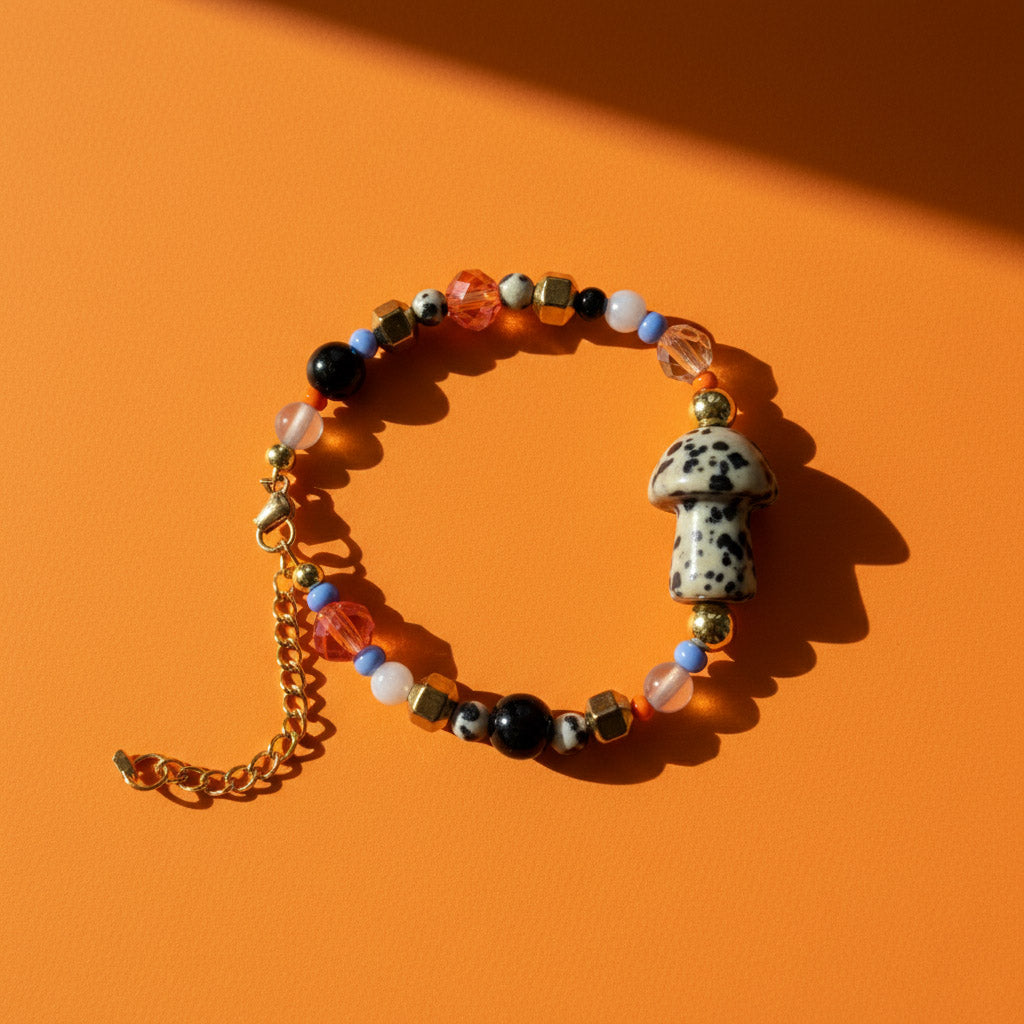 Armband  - GLÜCKSPILZ BOSS mit Statement-Pilz aus Dalmatiner Jaspis