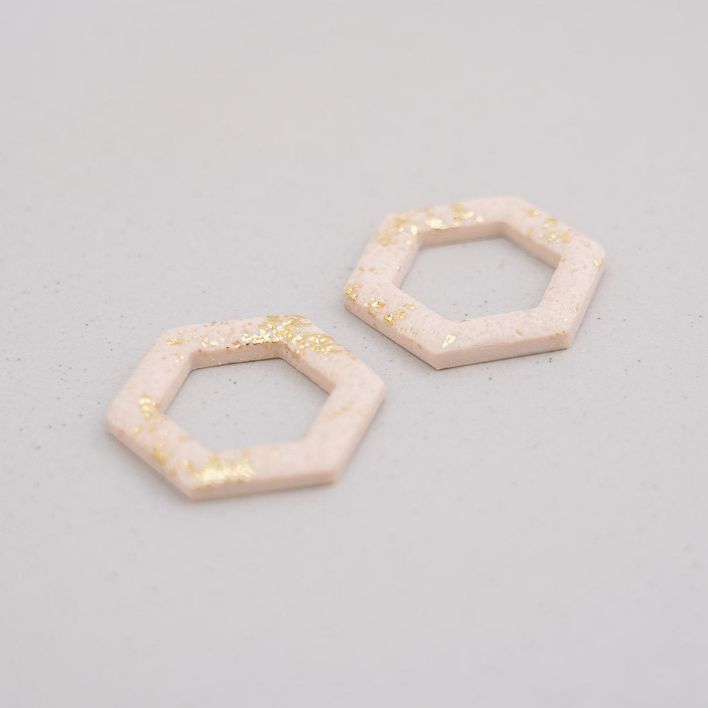 Sand & goldfarbene Flakes - Hexagon Anhängerpaar - Mix & Match