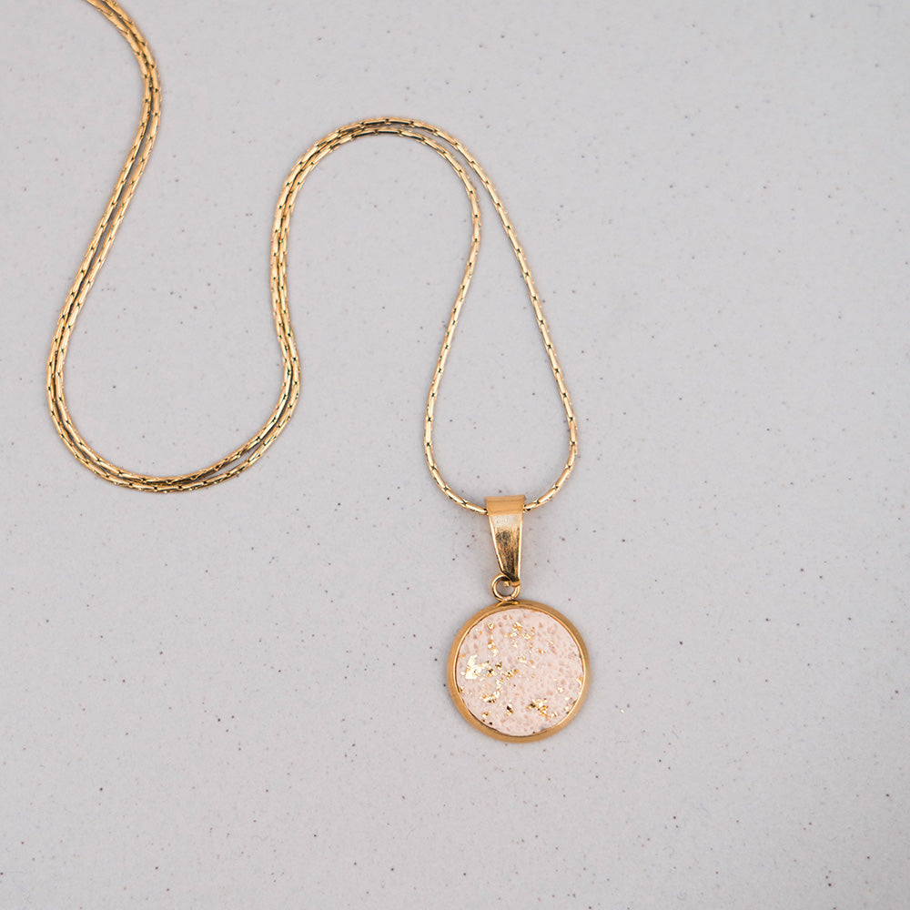 Kette - "Sand" - Struktur - goldfarben - Veredelung aus Blattmetall - 12 mm