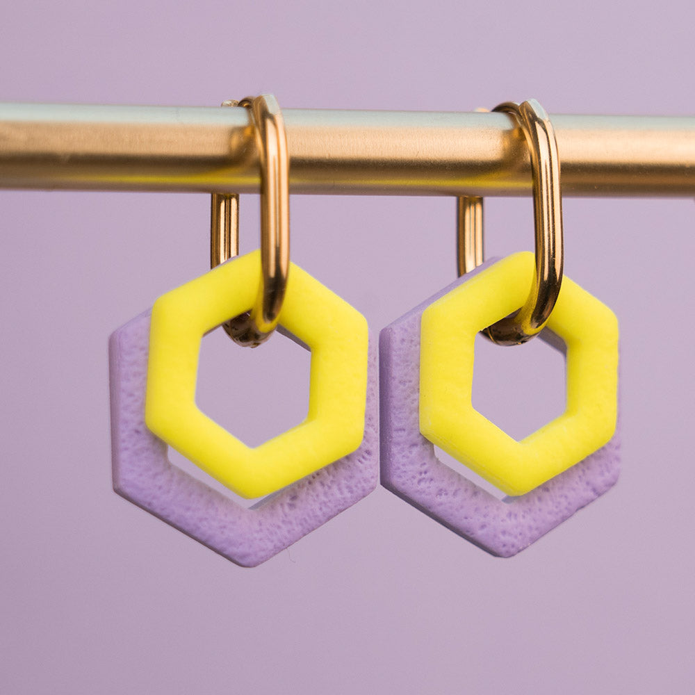 Creolen "Hexa Bold" in Flieder & Neongelb - Hexagon
