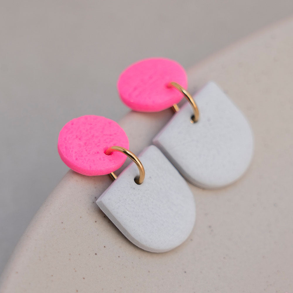 Ohrringe "Color Pop" - "Neonpink" & "Betongrau" - Rundbogen