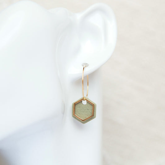 Ohrringe Creolen "Hexa" - Salbeigrün