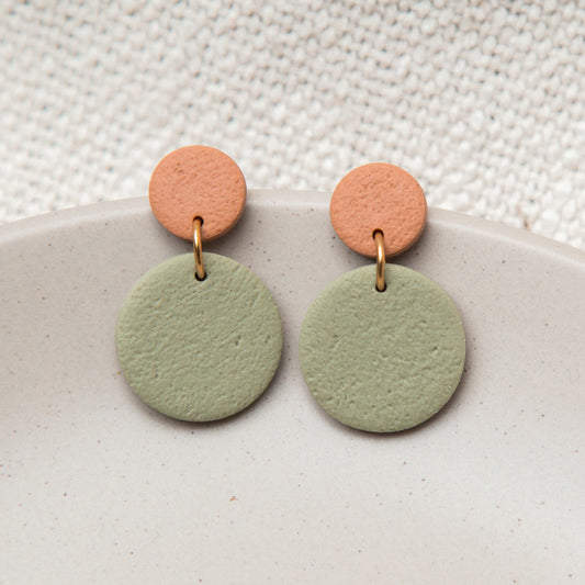 Ohrringe "Pure Dots" Salbeigrün & Kork