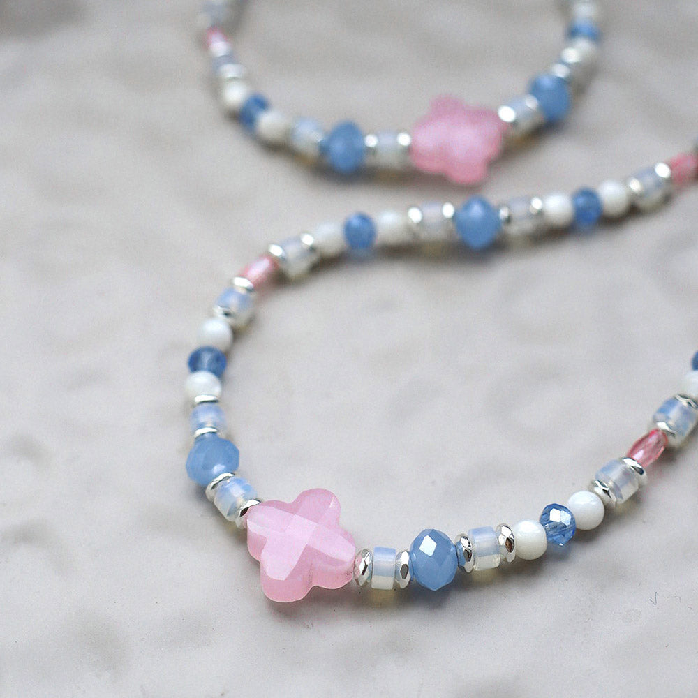 Halskette – MADAME CHANCE SIGNATURE mit rosa Glücksklee & Opal-Elementen