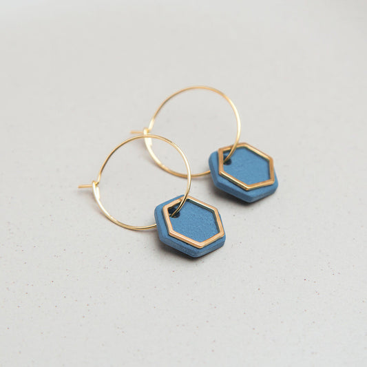 Ohrringe Creolen "Hexa" - Eisblau