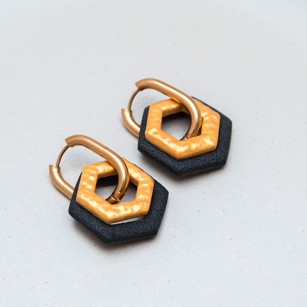 Ohrringe Creolen "Gold & Tiefschwarz" Hexagon